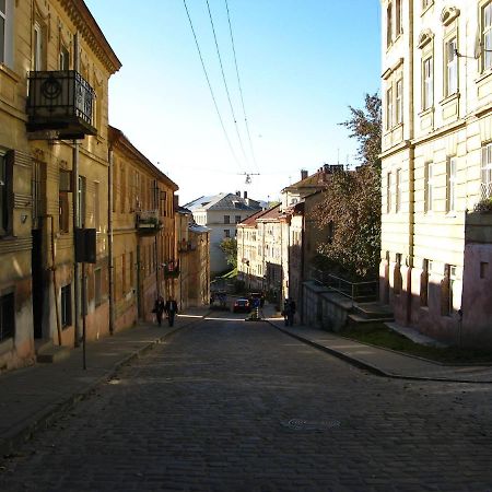 Izuminka V Centre Goroda Lwów Zewnętrze zdjęcie